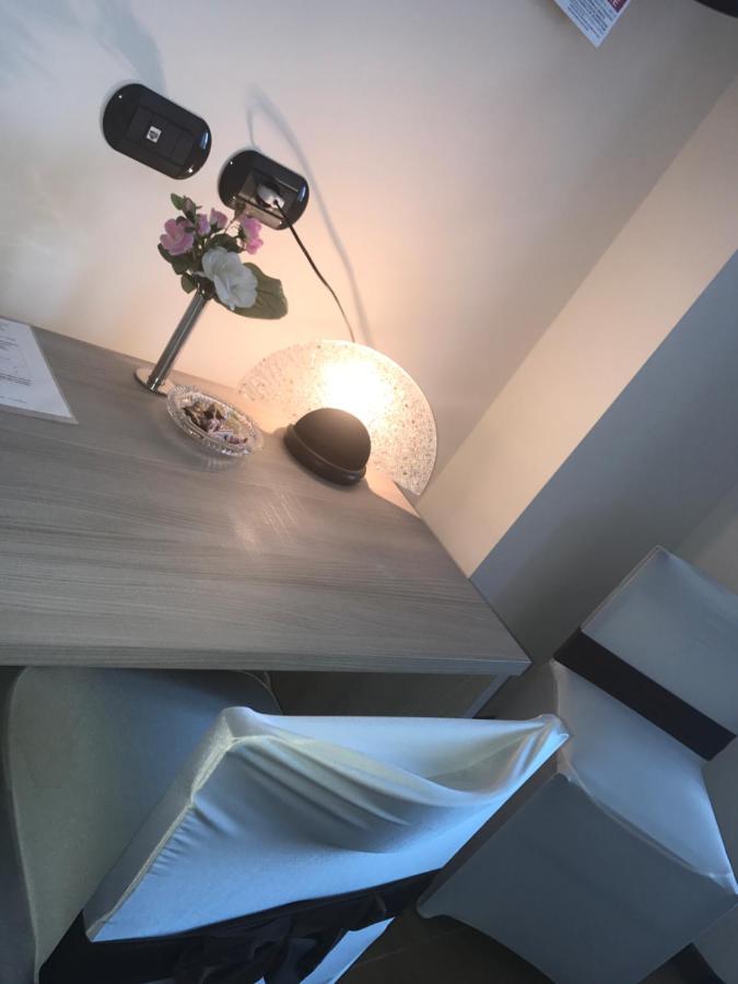 B&B Notte Sul Lago Gozzano ภายนอก รูปภาพ